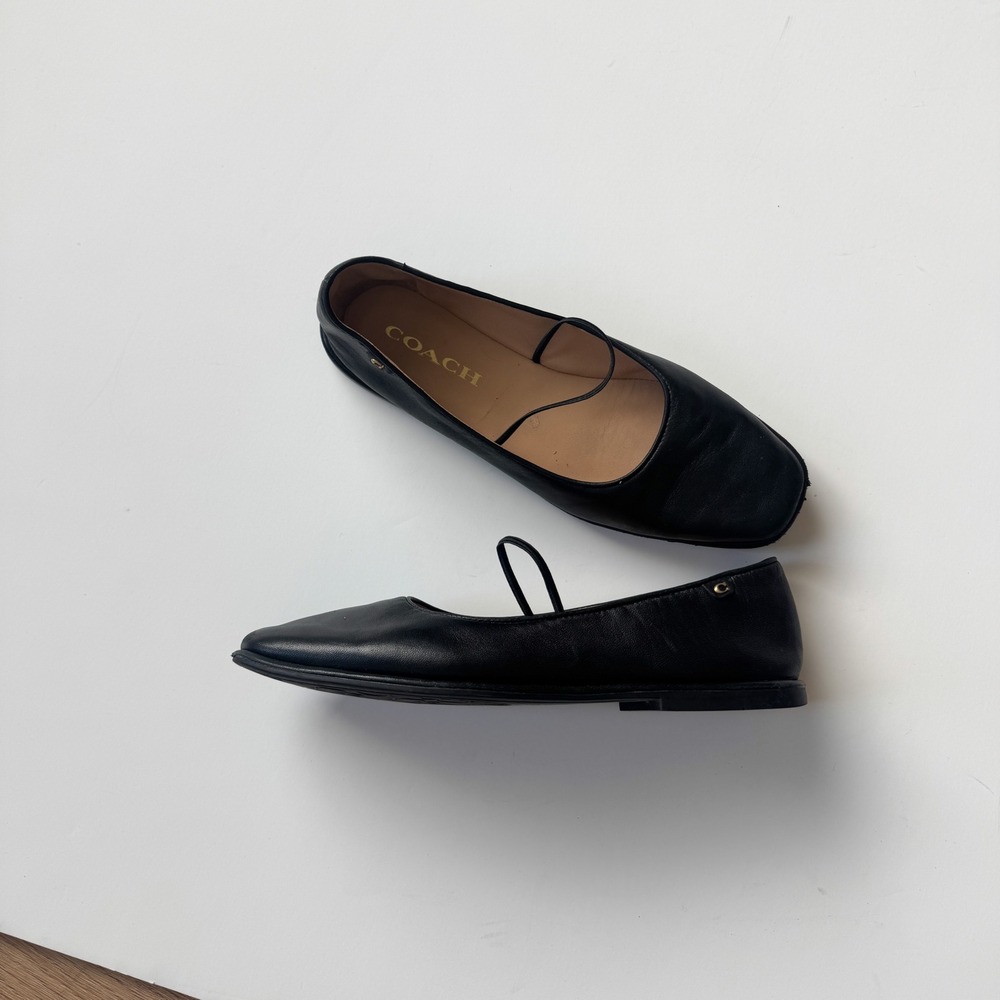Coach Black Leather Emilia Ballet Flats Womens 7.5B Elastic Strap Square Toe